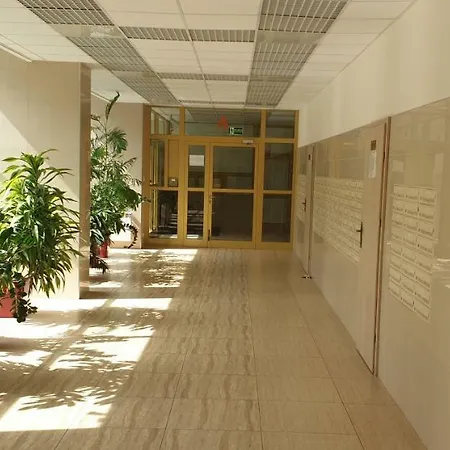 Appartement Metro Rondo Onz *